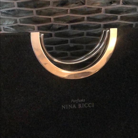Nina Ricci Handbag ‼️ - Picture 3 of 4